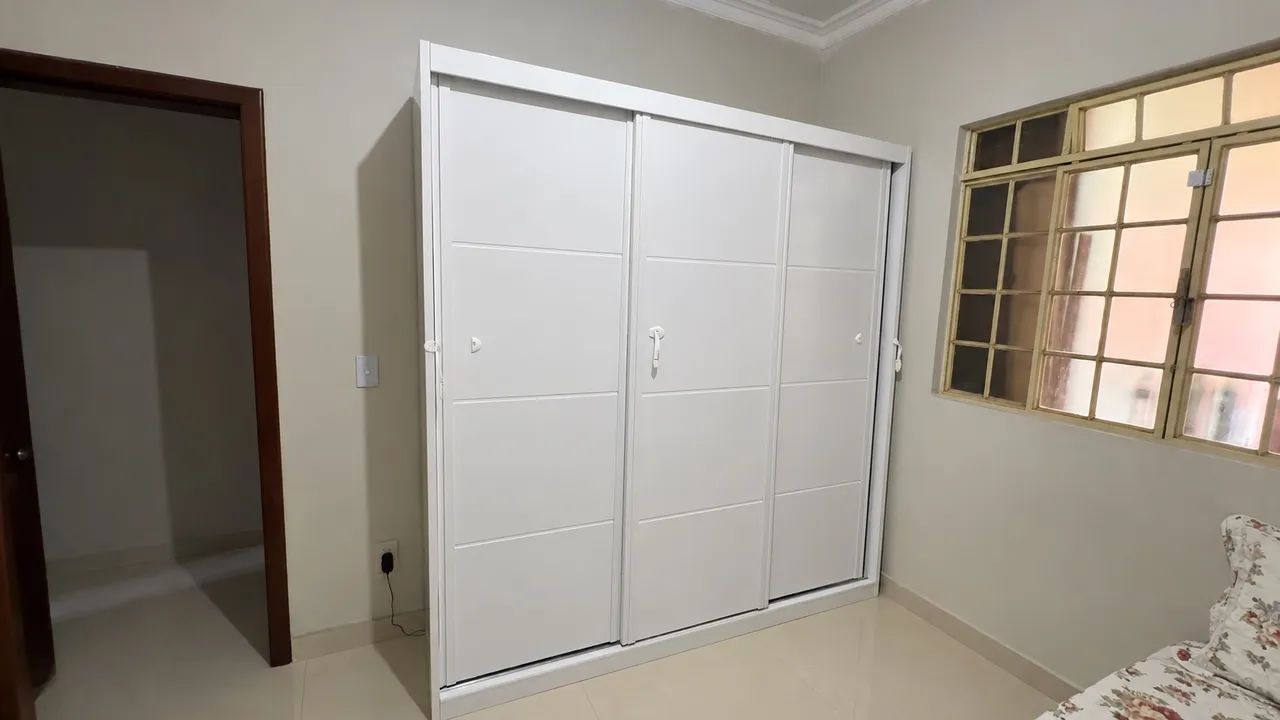 Guarda roupa 100% MDF Portas de Correr