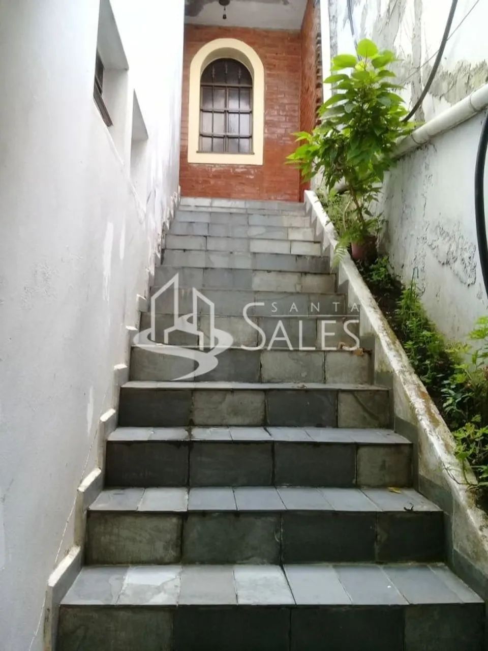 SOBRADO 3 DORMITORIOS E 1 SUITE NA VILA DAS MERCES - Foto 2
