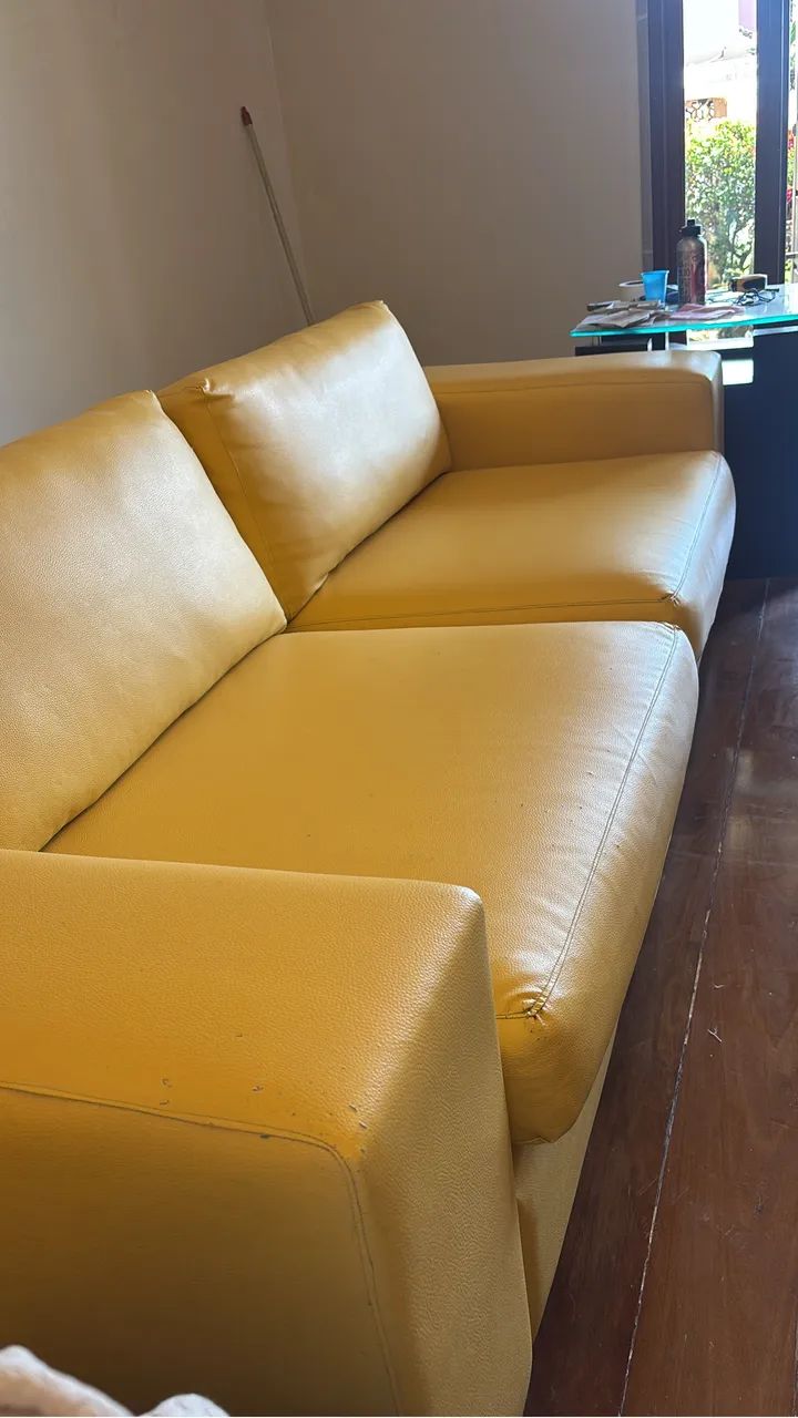 Sofá courino 2 e 6 lugares  - Foto 4