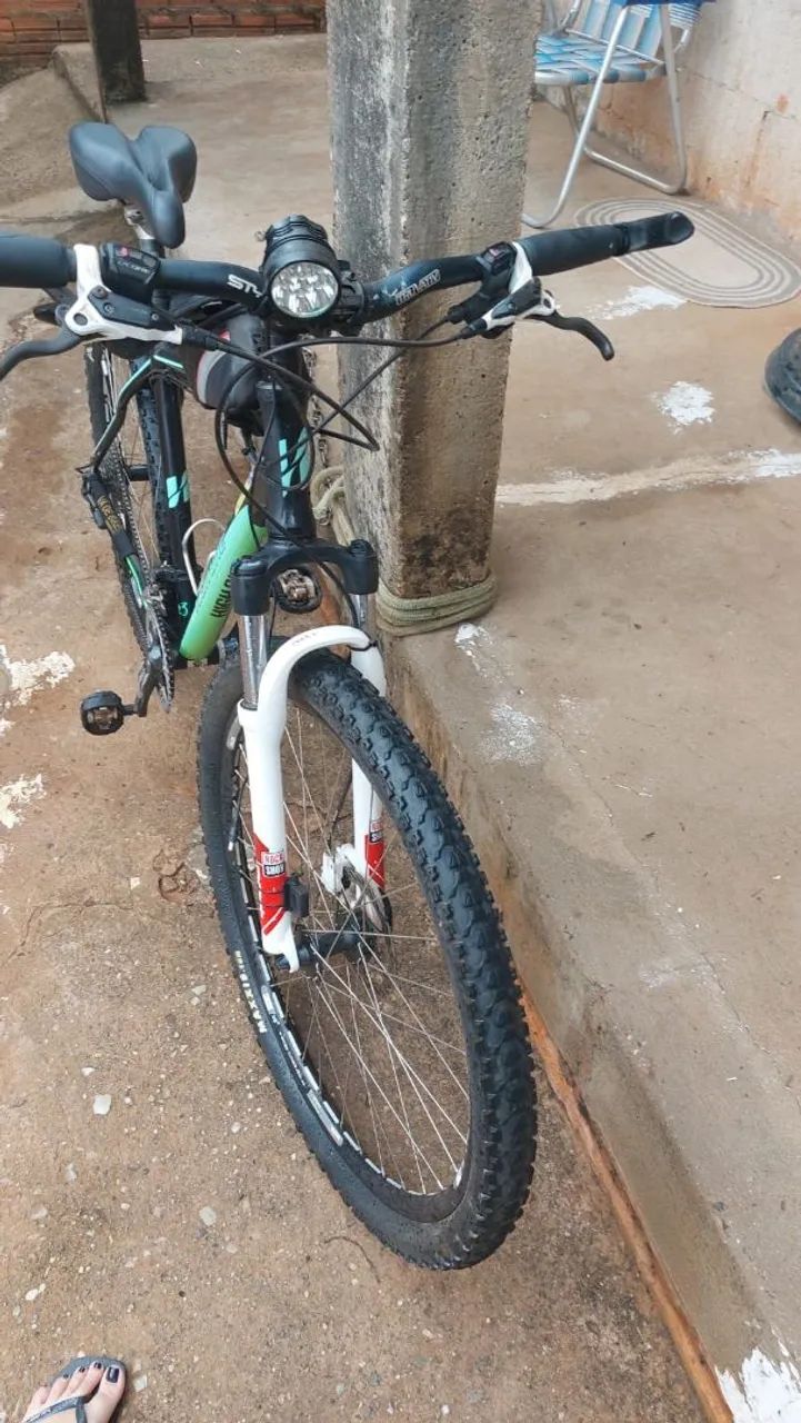 Bicicleta  - Foto 2