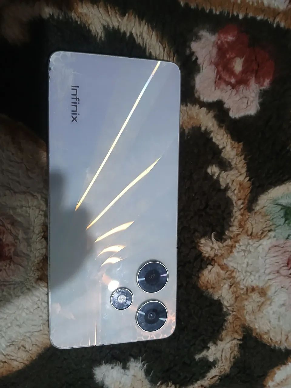 Celular com defeito  infinito não  liga  