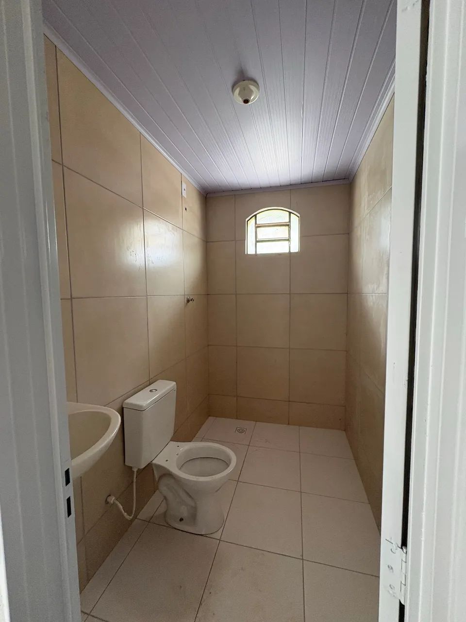 Kitinet com 2 quartos em frente ao HMAP  - Foto 2