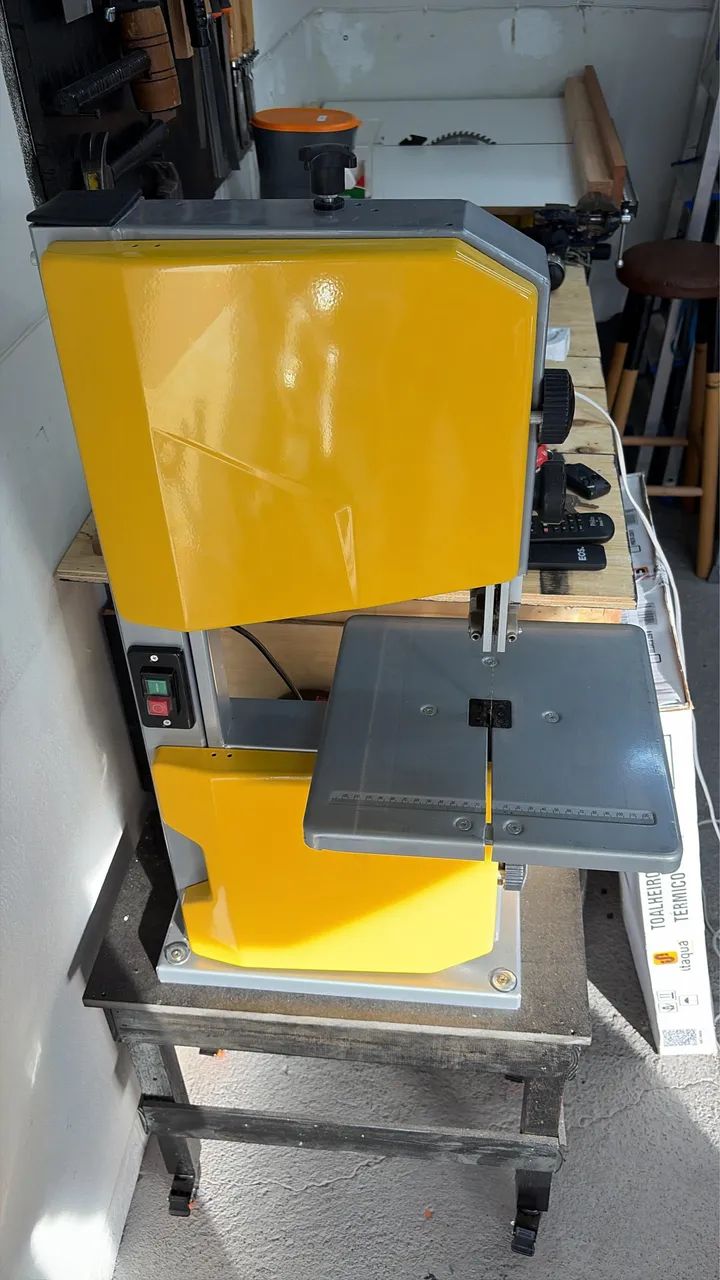 Serra Fita De Bancada Para Madeira 10 Pol 302 X 304 Mm 500w - Foto 2