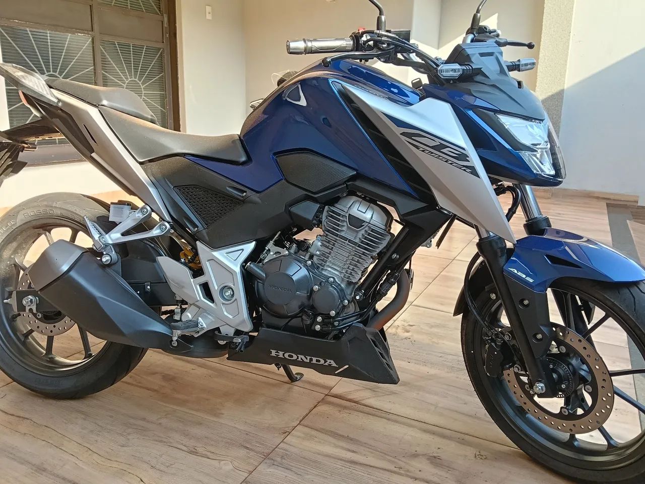 Cb 300f ABS 2026  - Foto 5