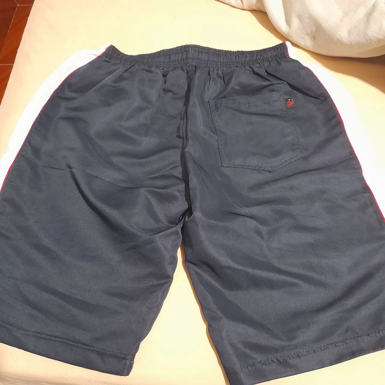 Bermuda de tactel 