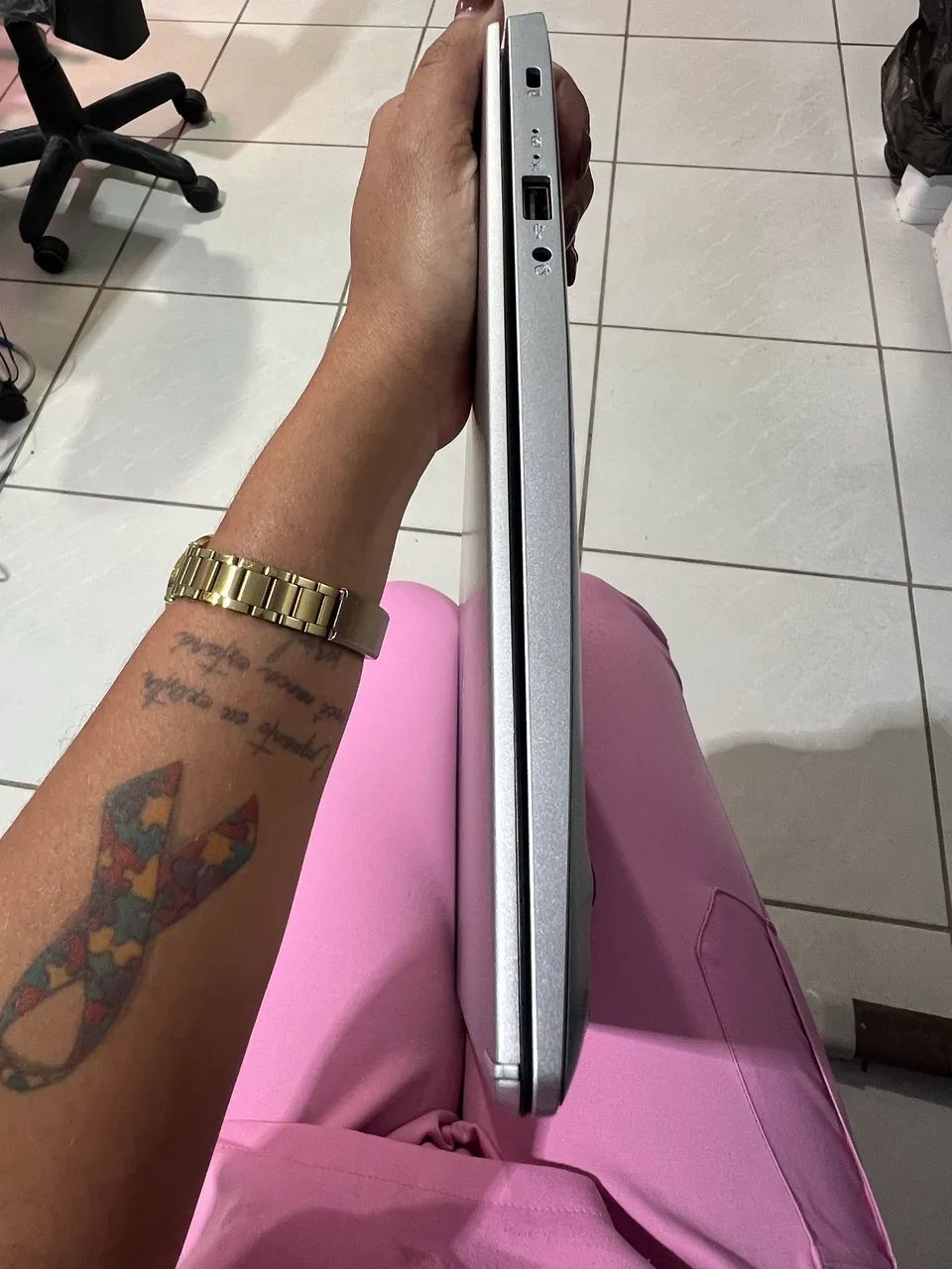 Vendo um notebook  - Foto 4