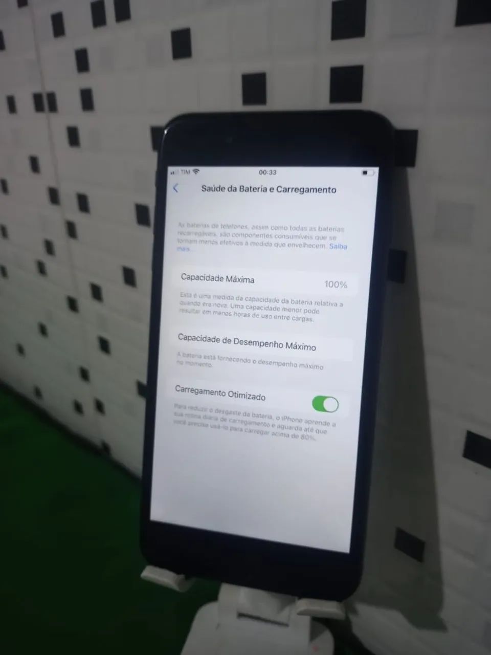 Iphone 8 plus de 64 gigas funcionando perfeitamente(botão home, off) mas não interfere - Foto 4