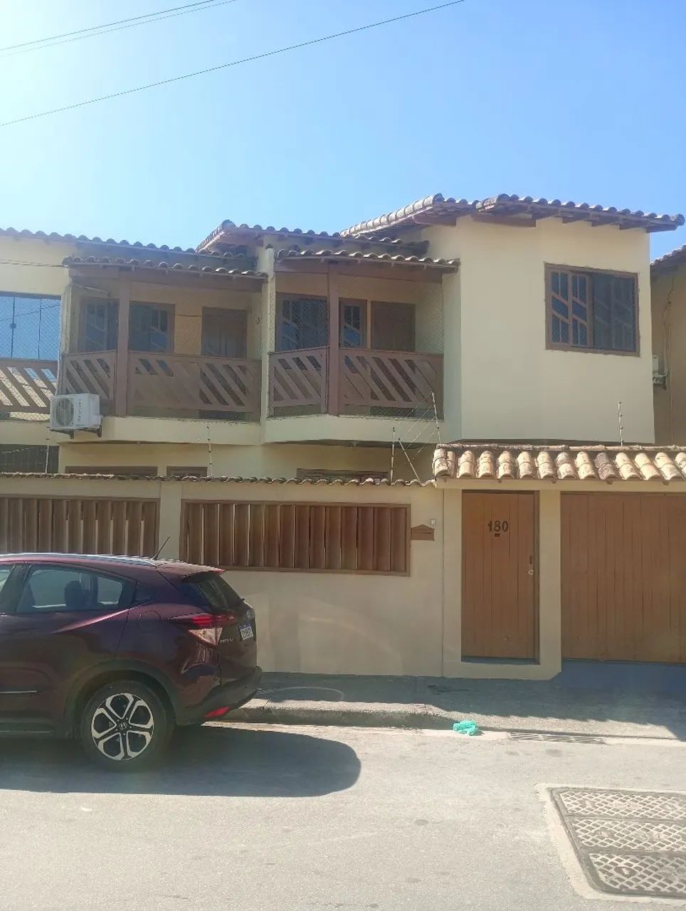 Ótima Casa Duplex ( 3 Qts/Suíte).
