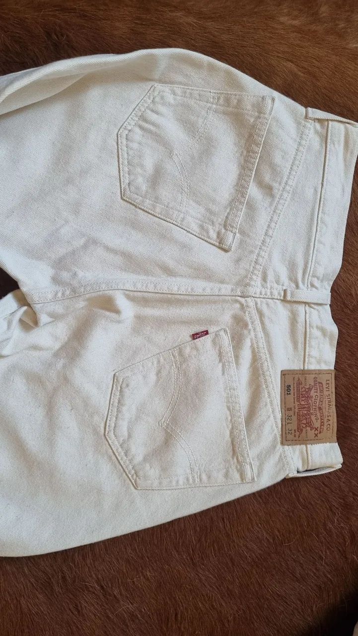 Calça levis off white - Foto 2
