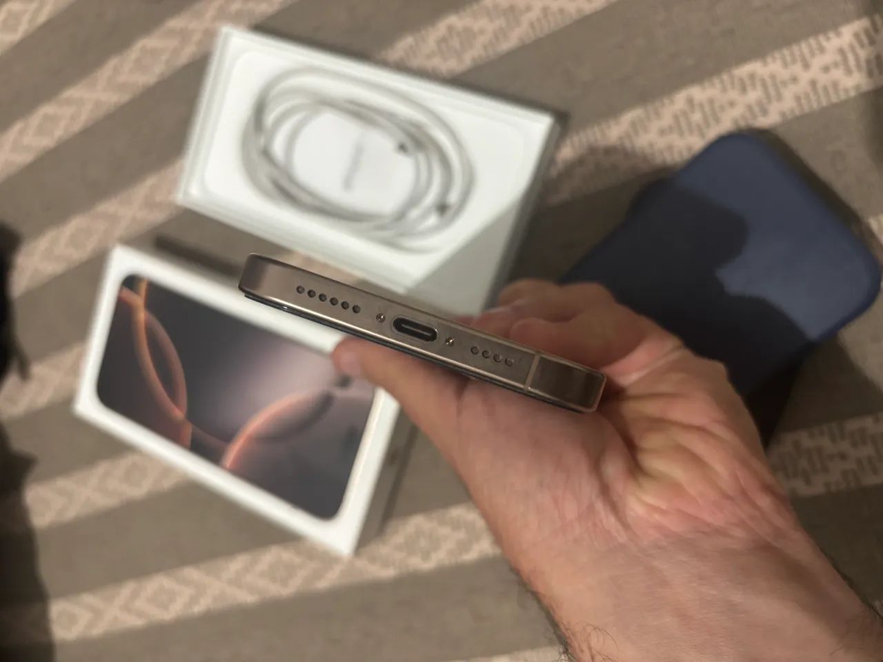 Iphone 16 Pro Max 256GB  - Foto 5
