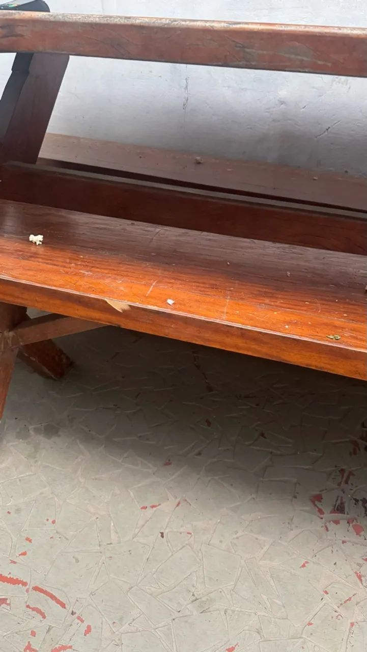 Mesa e bancos de peroba maciça  - Foto 2