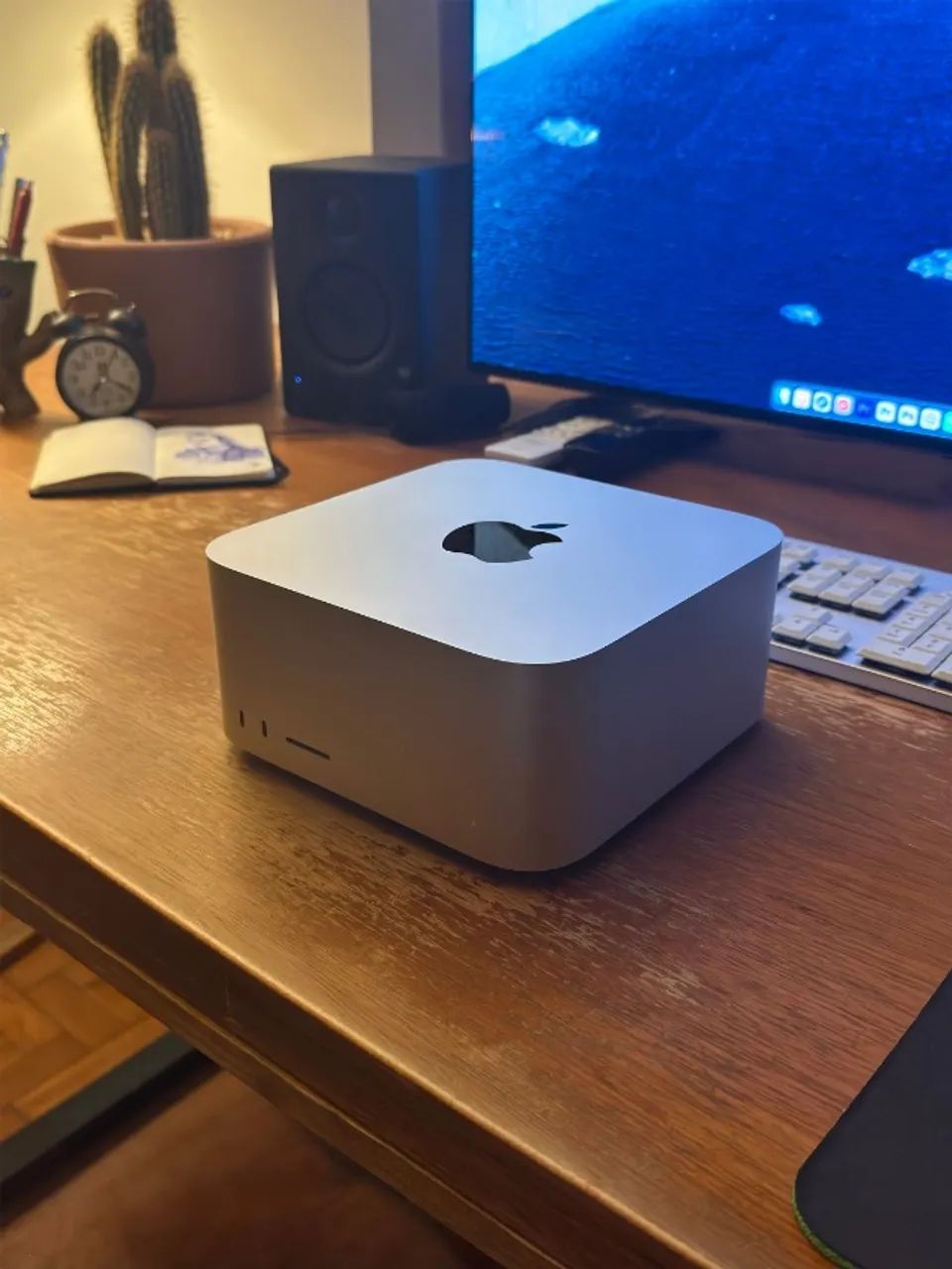 Mac Studio M2 Max 12-core | 30-core 32gb Ram 512 Ssd