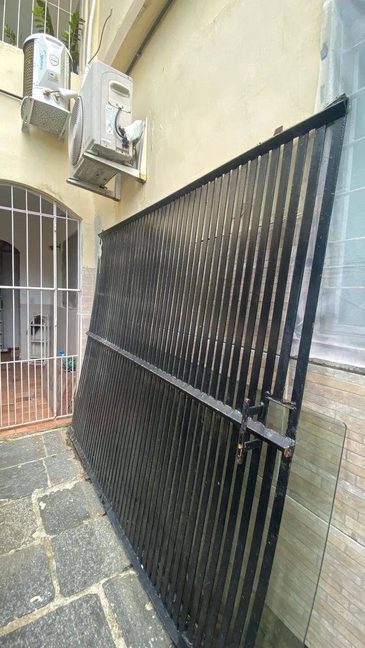 Portão de ferro 