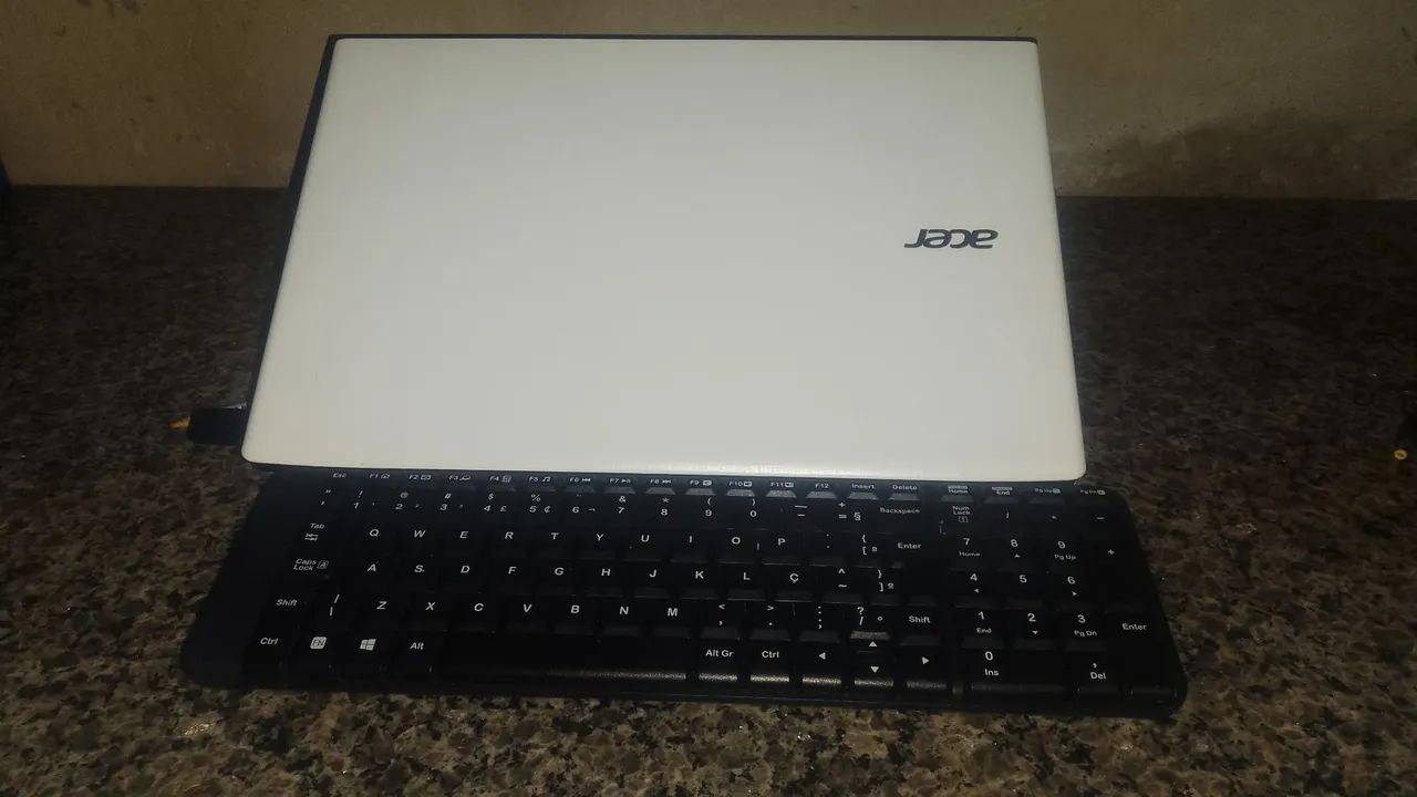 Notebook Acer E5 