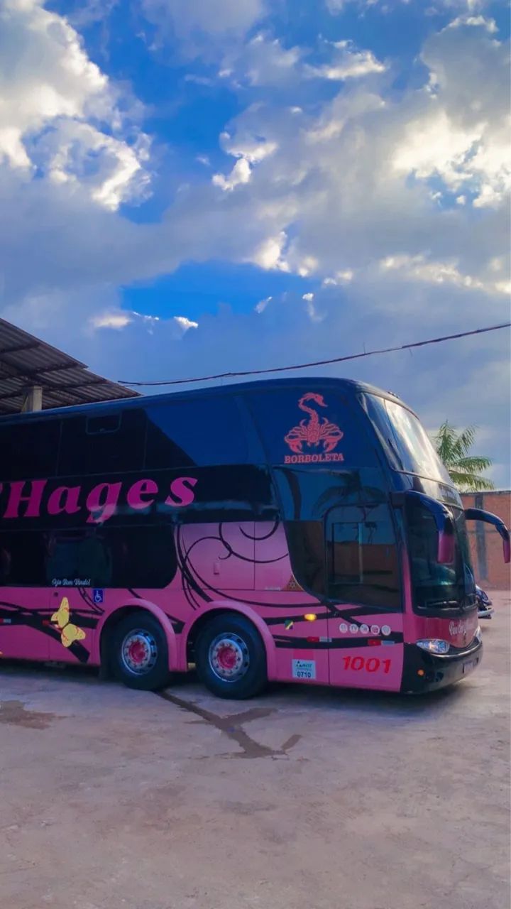 Ônibus DD dois andares 4 eixos 2010