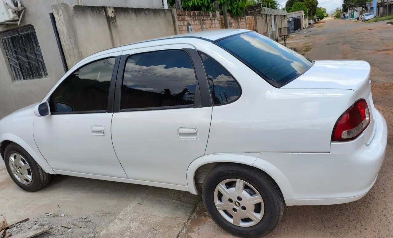 Chevrolet Classic Life/ls 1.0 VHC Flexp. 4P 2015 - Foto 5