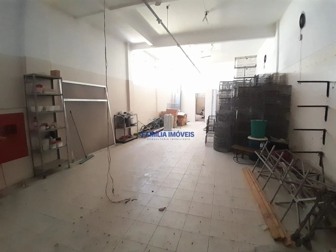 Loja térrea para alugar no Parque Bitarú em São Vicente - Foto 2
