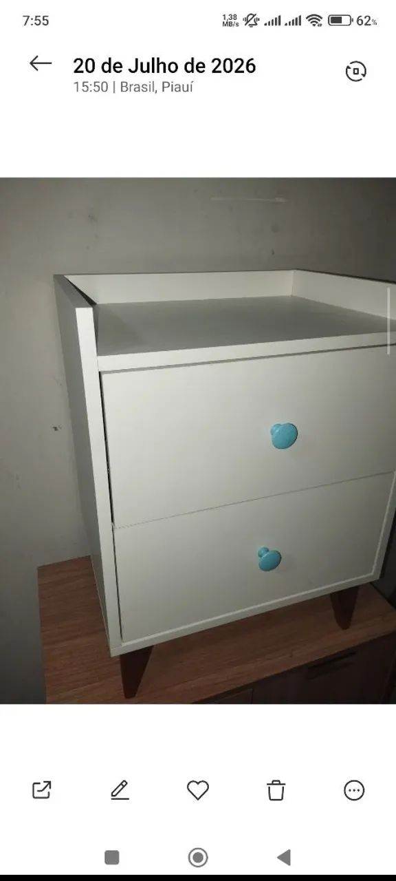 Mesa de cabeceira 