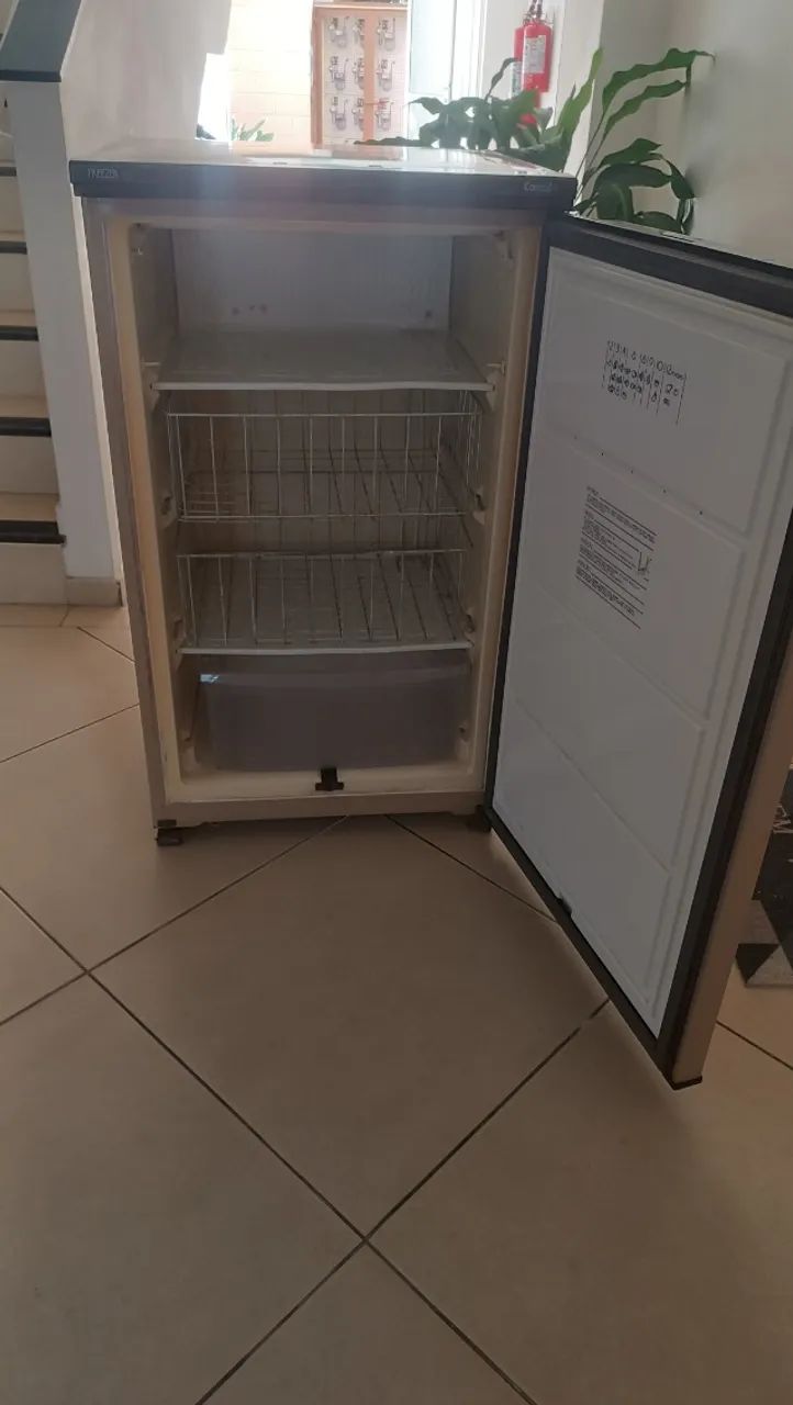 Freezer usado gelando  - Foto 4