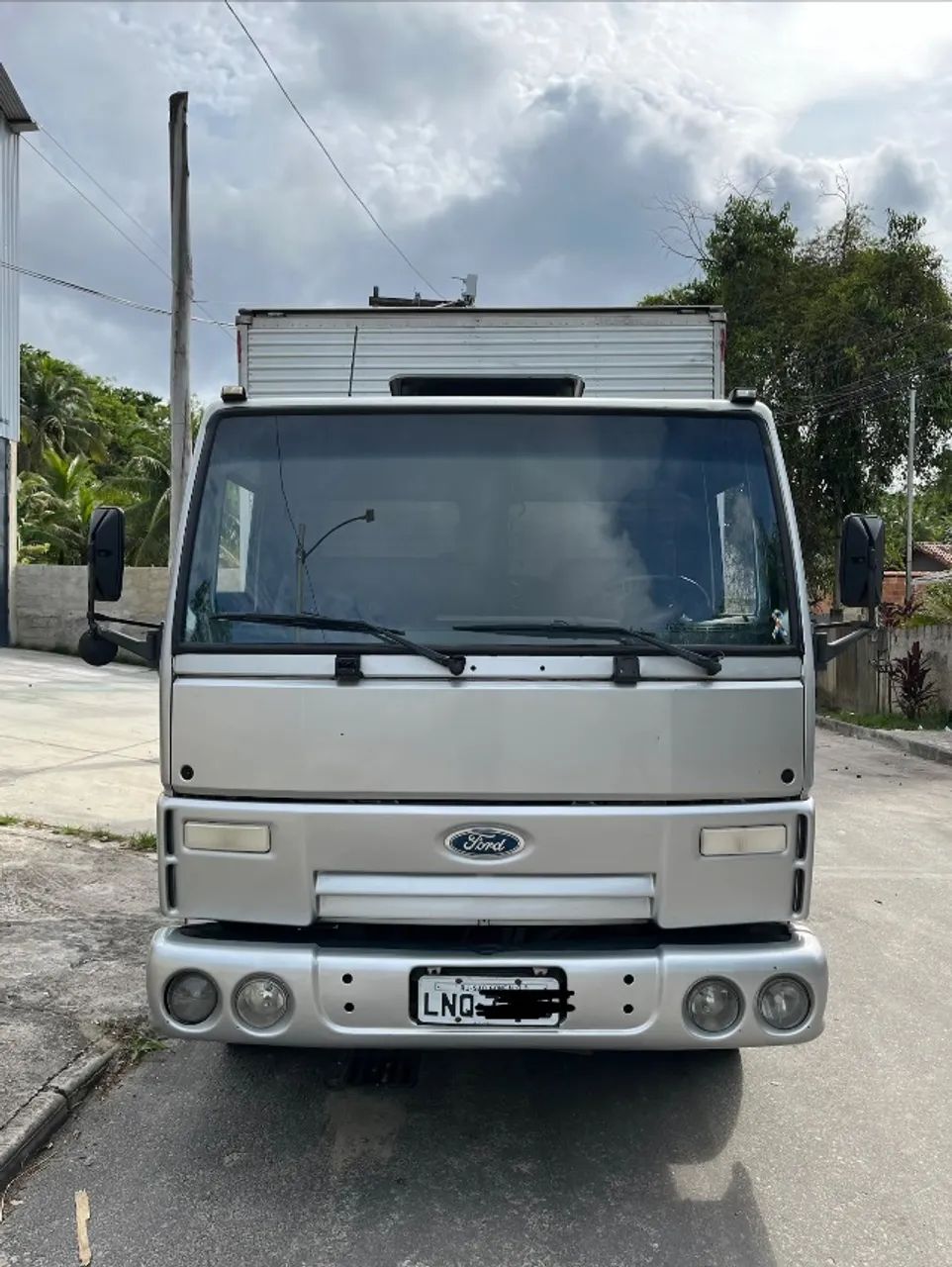 Ford Cargo 815 - Foto 3