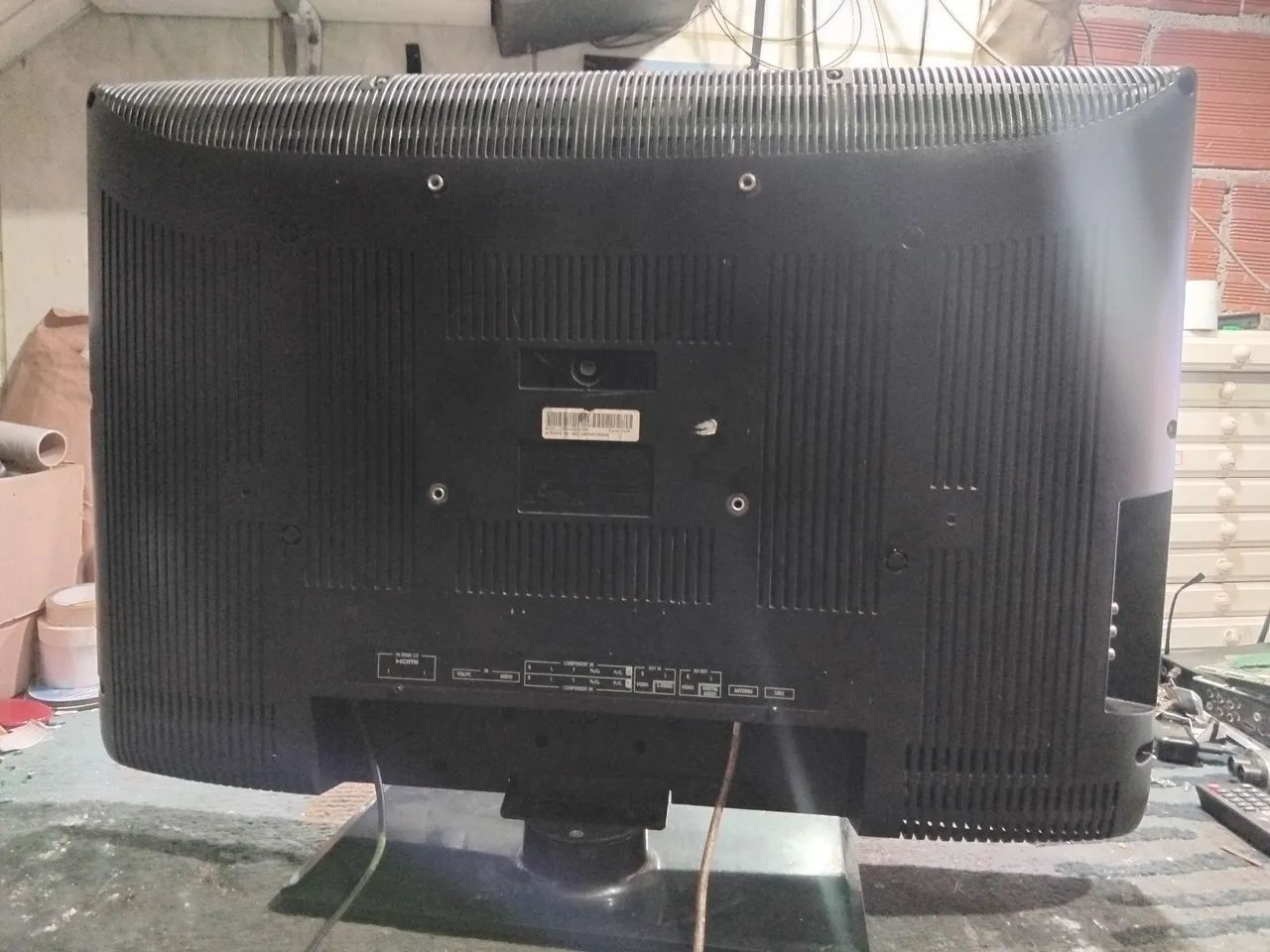 Vendo TV semp 32 polegadas digital funcionando perfeitamente  - Foto 2