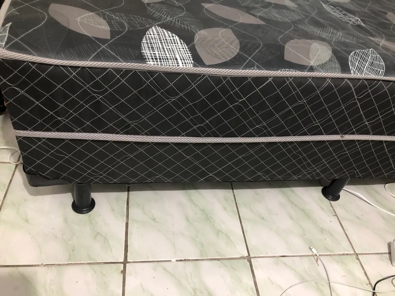 Cama de solteiro64985859612929121