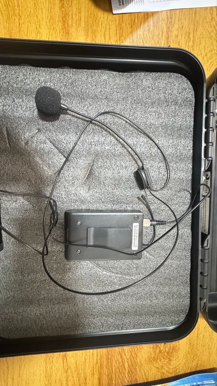 Microfone Sem Fio Vokal DVS100 UHF 16 Canais Completo 