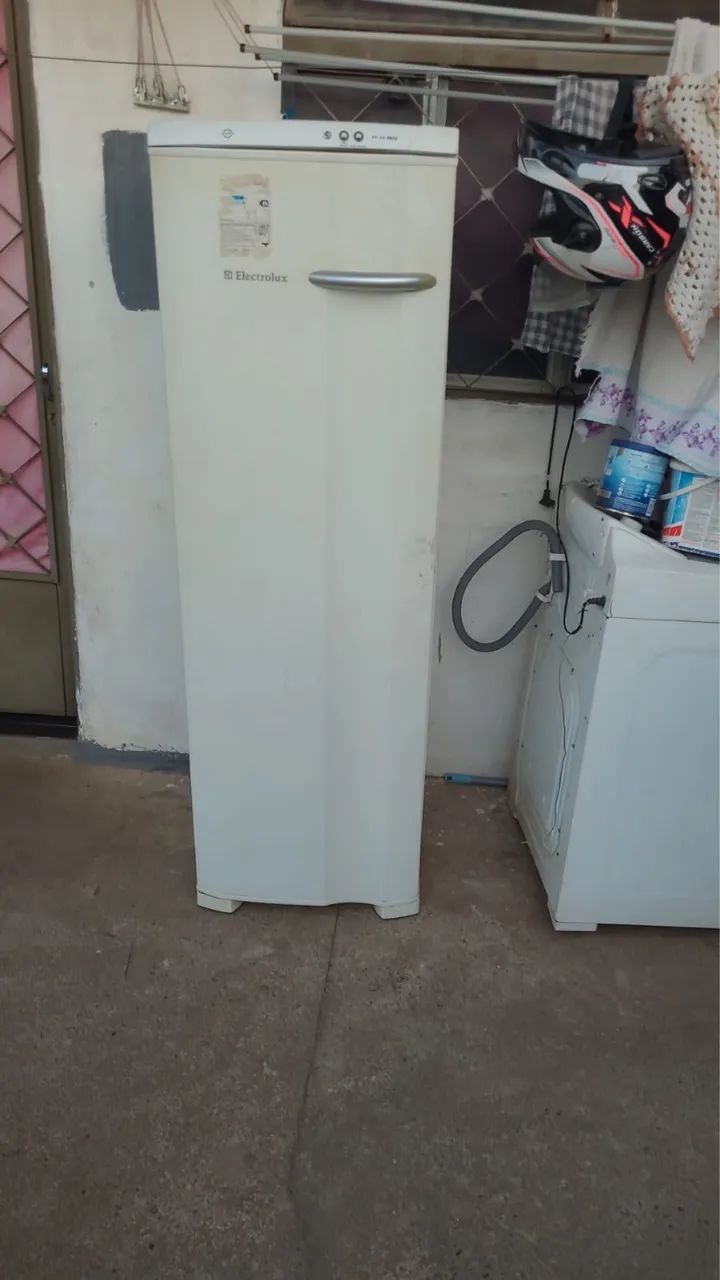 Freezer Electrolux vertical - Foto 2