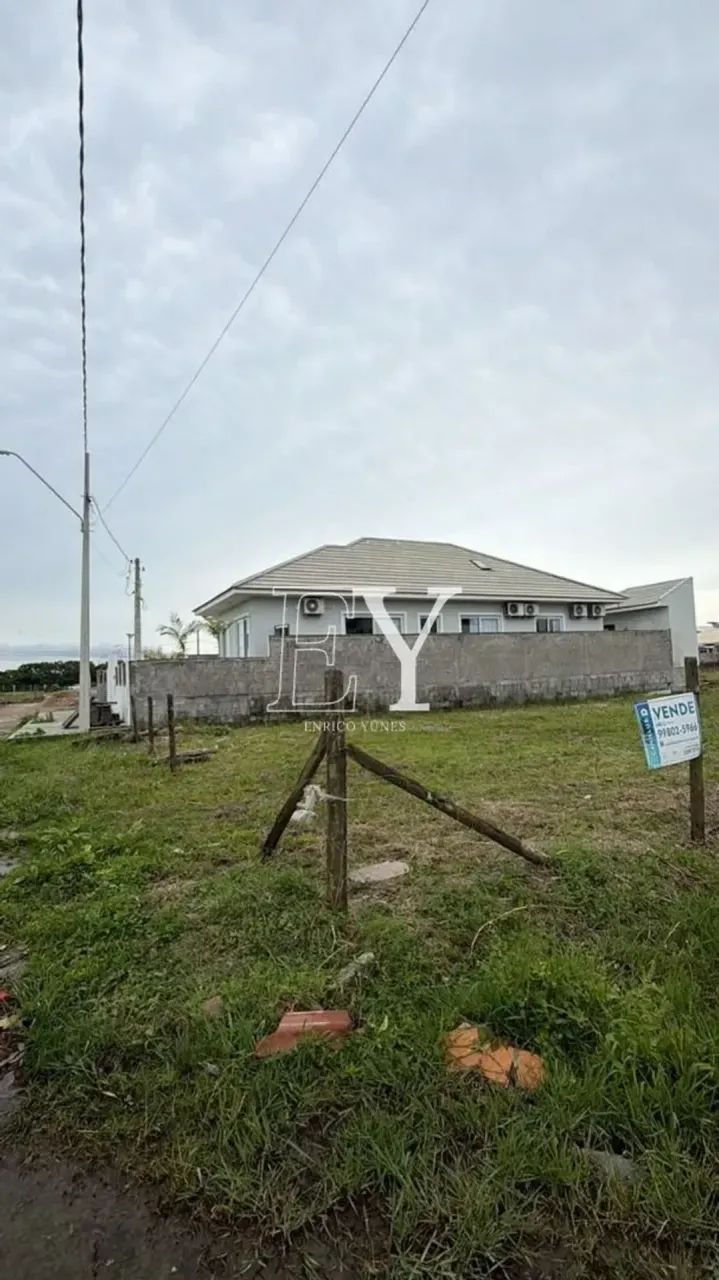 Terreno de Esquina Financiável no Carianos  Florianópolis - SC - Foto 2