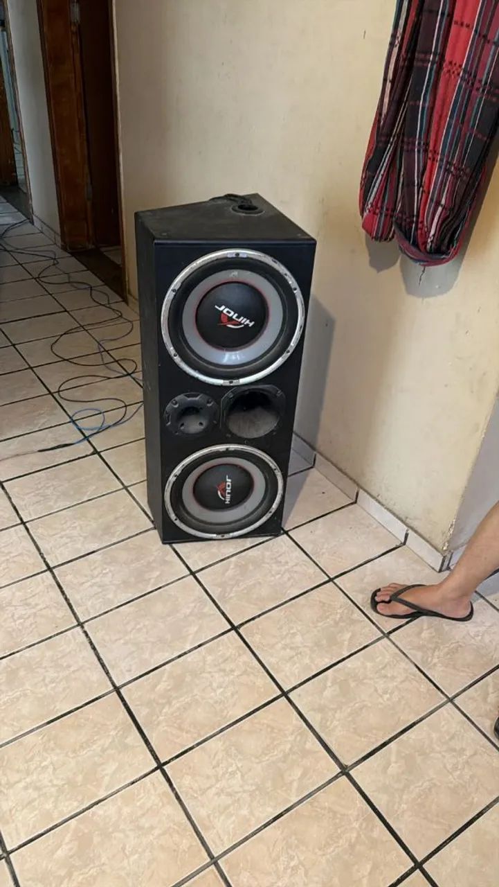 Vendo este som de carro 