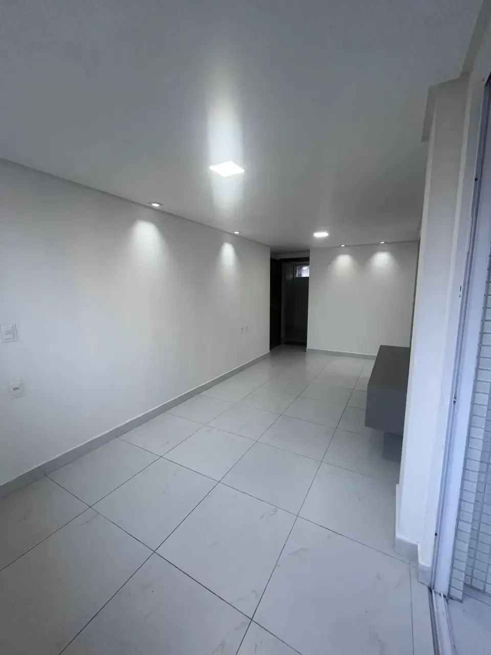 Com projetados - Foto 3