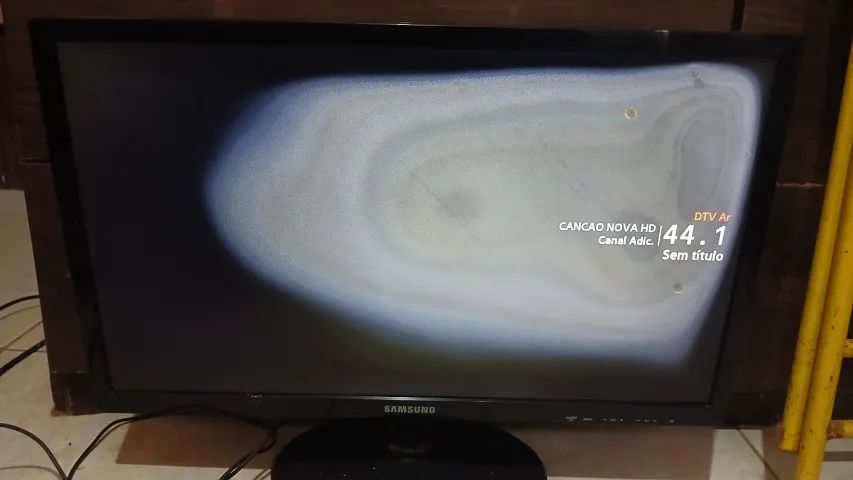 TV Samsung 24" Usado - Foto 5