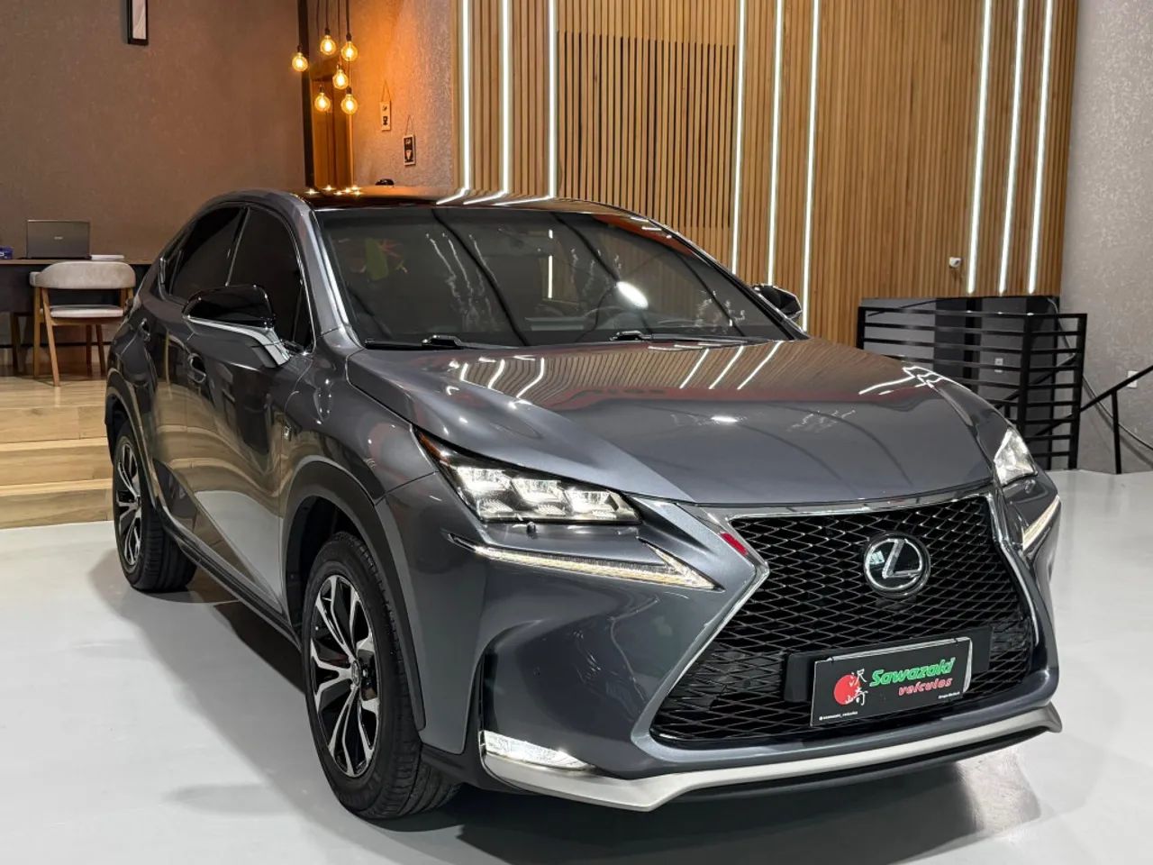 Lexus NX-200t F-sport 2.0 16V 238cv Aut., foto 3 de 20