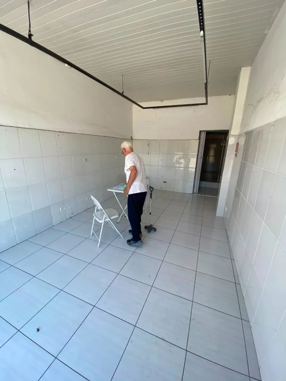 Ponto comercial no Centro de Jacareí - R$ 1.900 - Foto 5