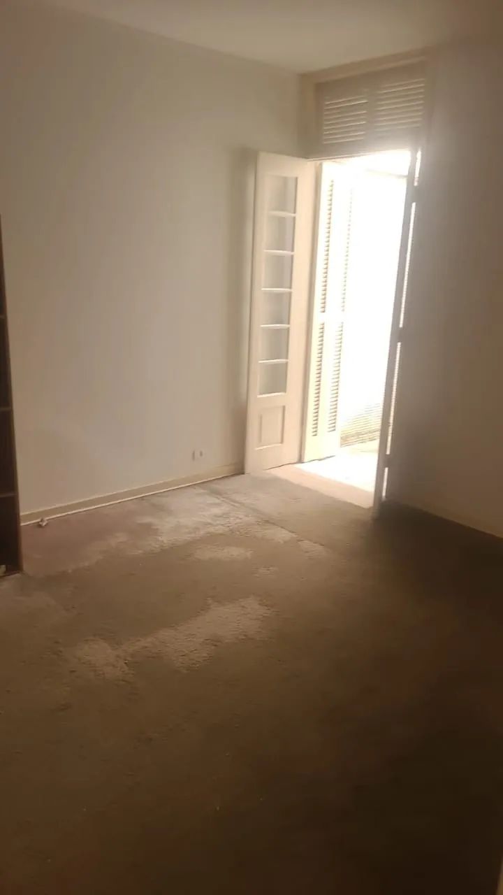 Casa comercial na Rua Hollywood, 20  225 m² - Foto 2