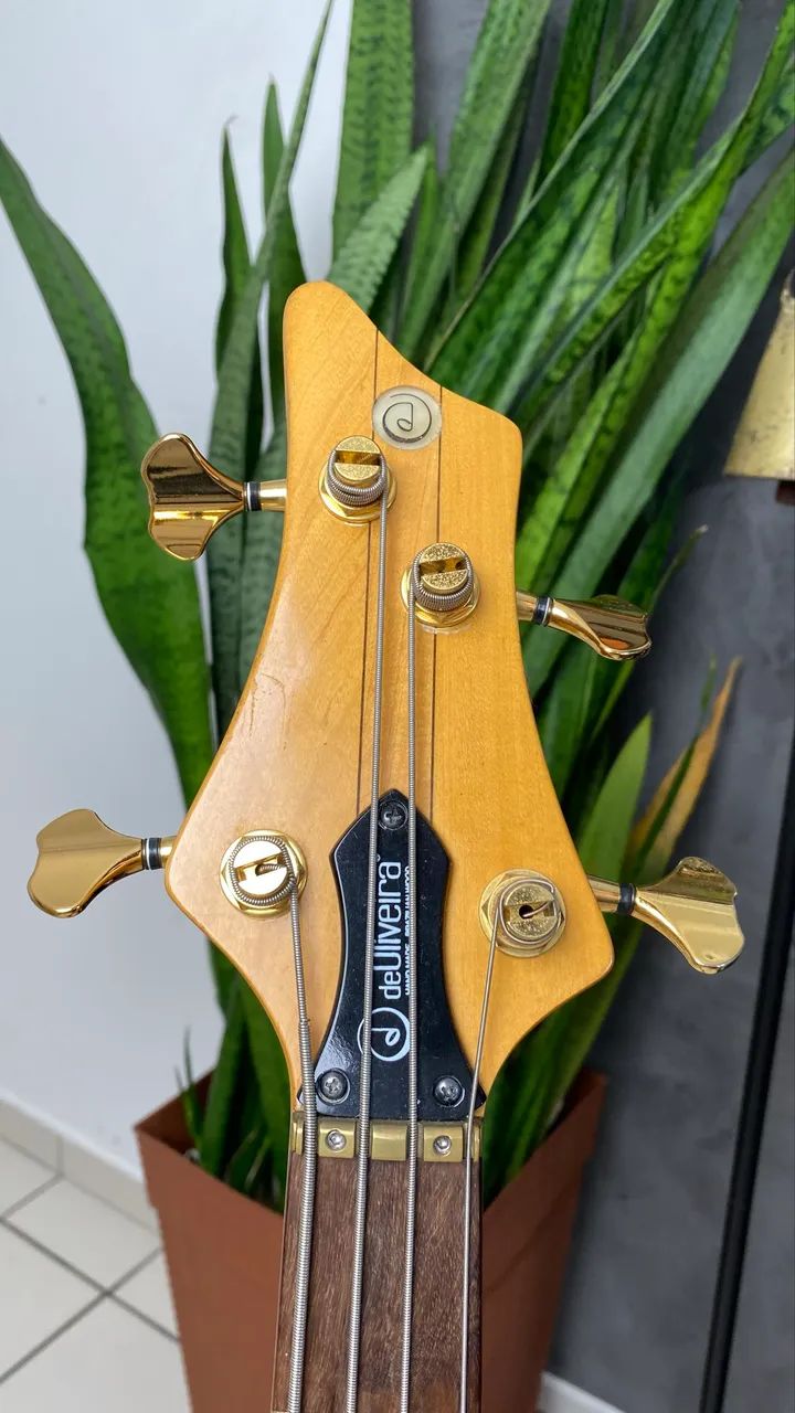 Baixo Fretless DeOliveira - Foto 3