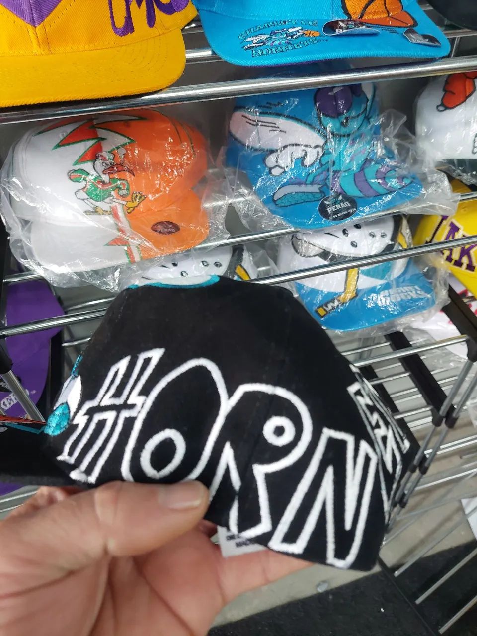 Boné Charlotte Hornets spadem - Foto 2