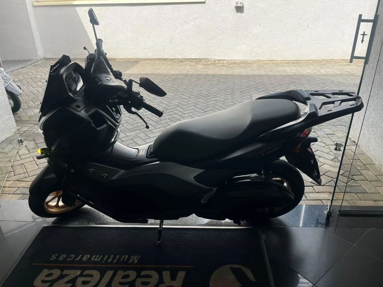 Yamaha NMAX Connected 160 ABS - Foto 3