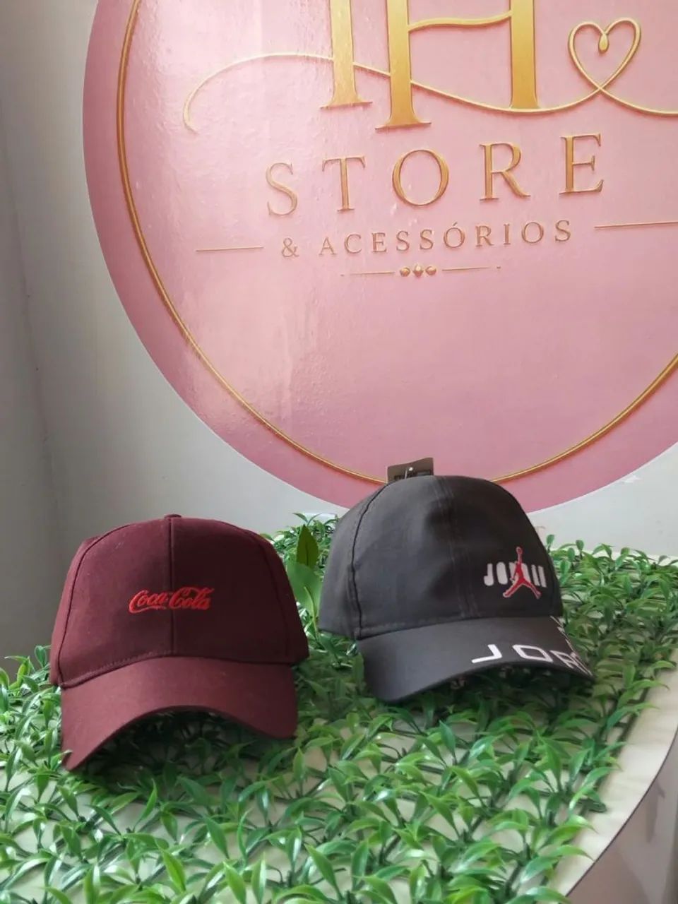 Vende-se bonés masculino 