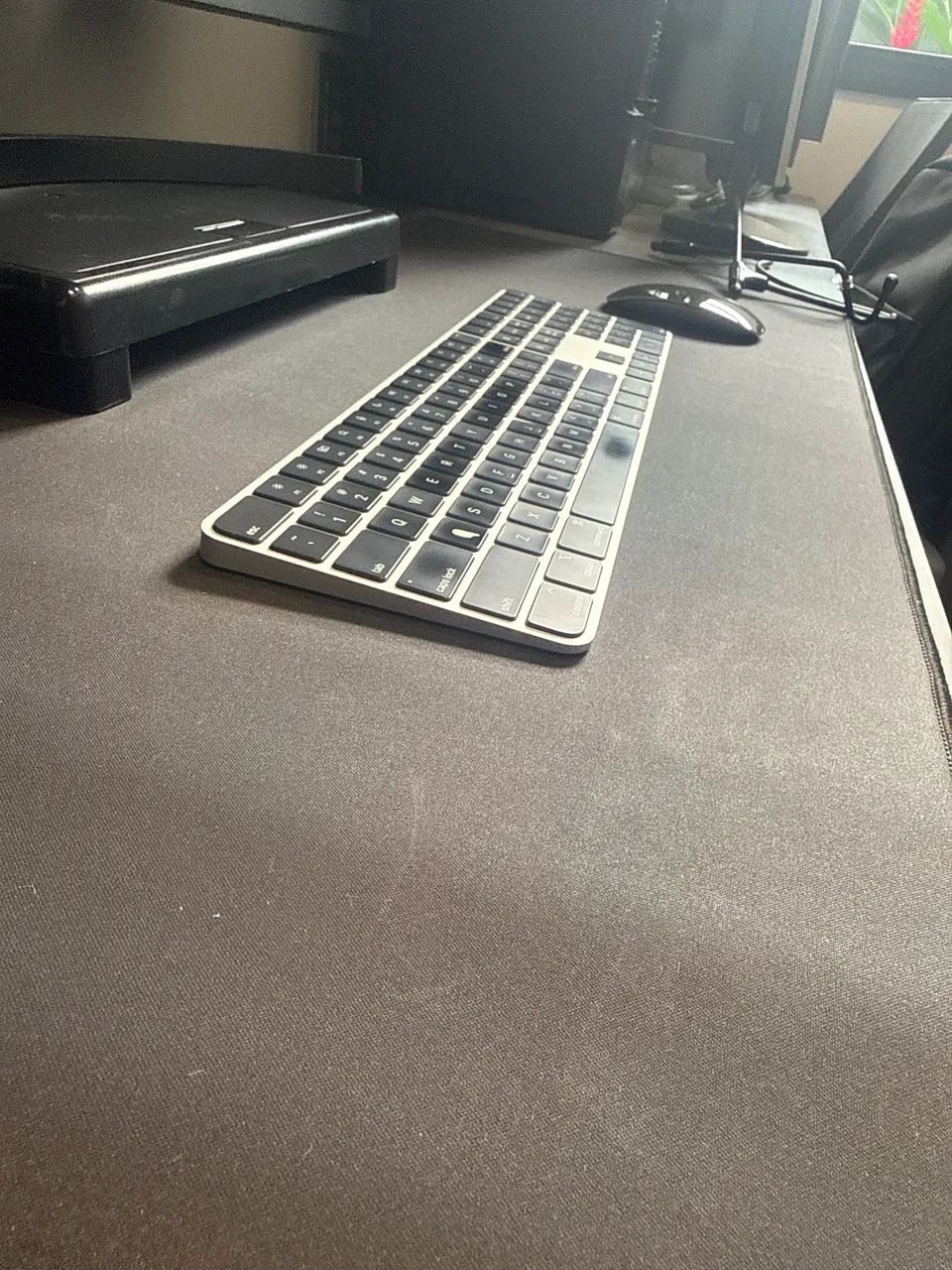 Magic Keyboard Apple Original com Touch ID + Numérico Preto A2520 - Foto 4