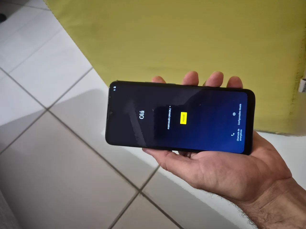 Motorola E7