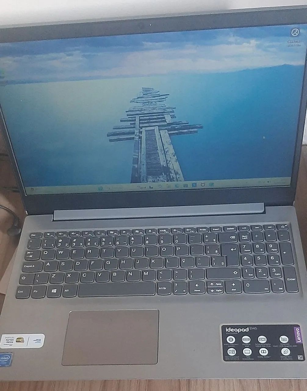 Notebook Lenovo semi-novo 