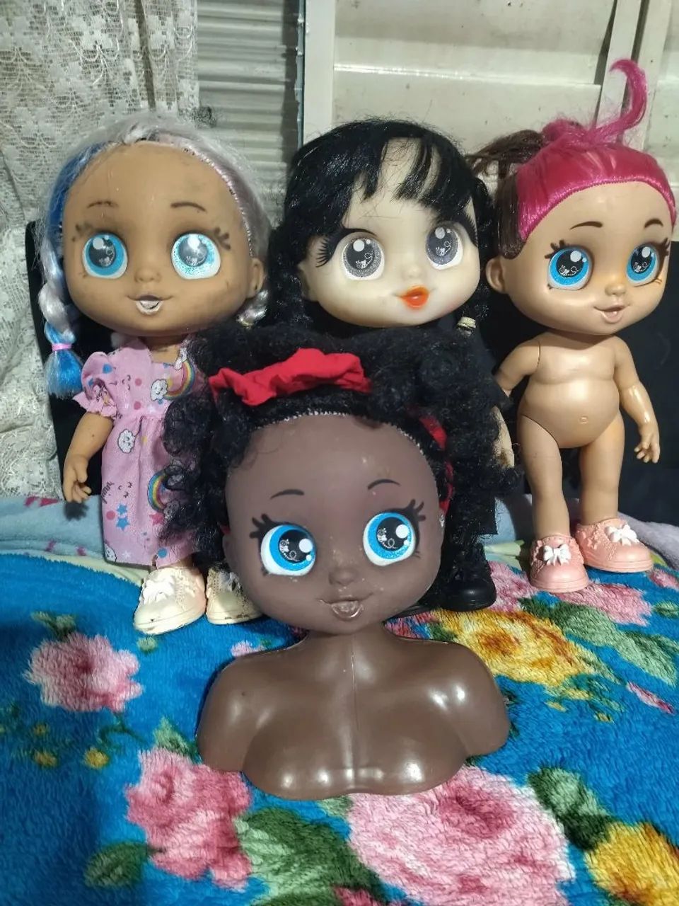 Lote de bonecas lindas