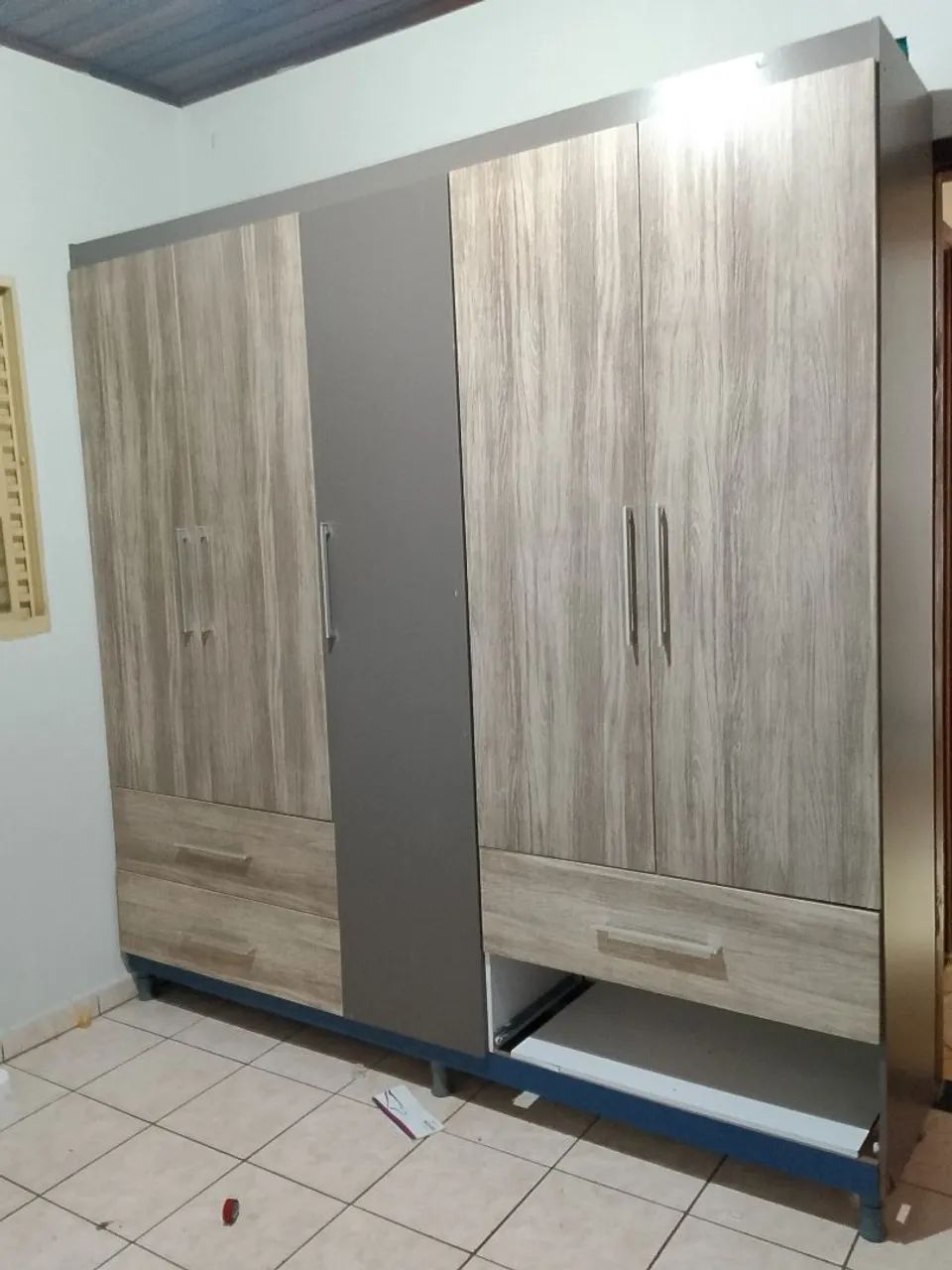 Guarda roupa usado bem conservado entrega e montagem grátis  - Foto 2