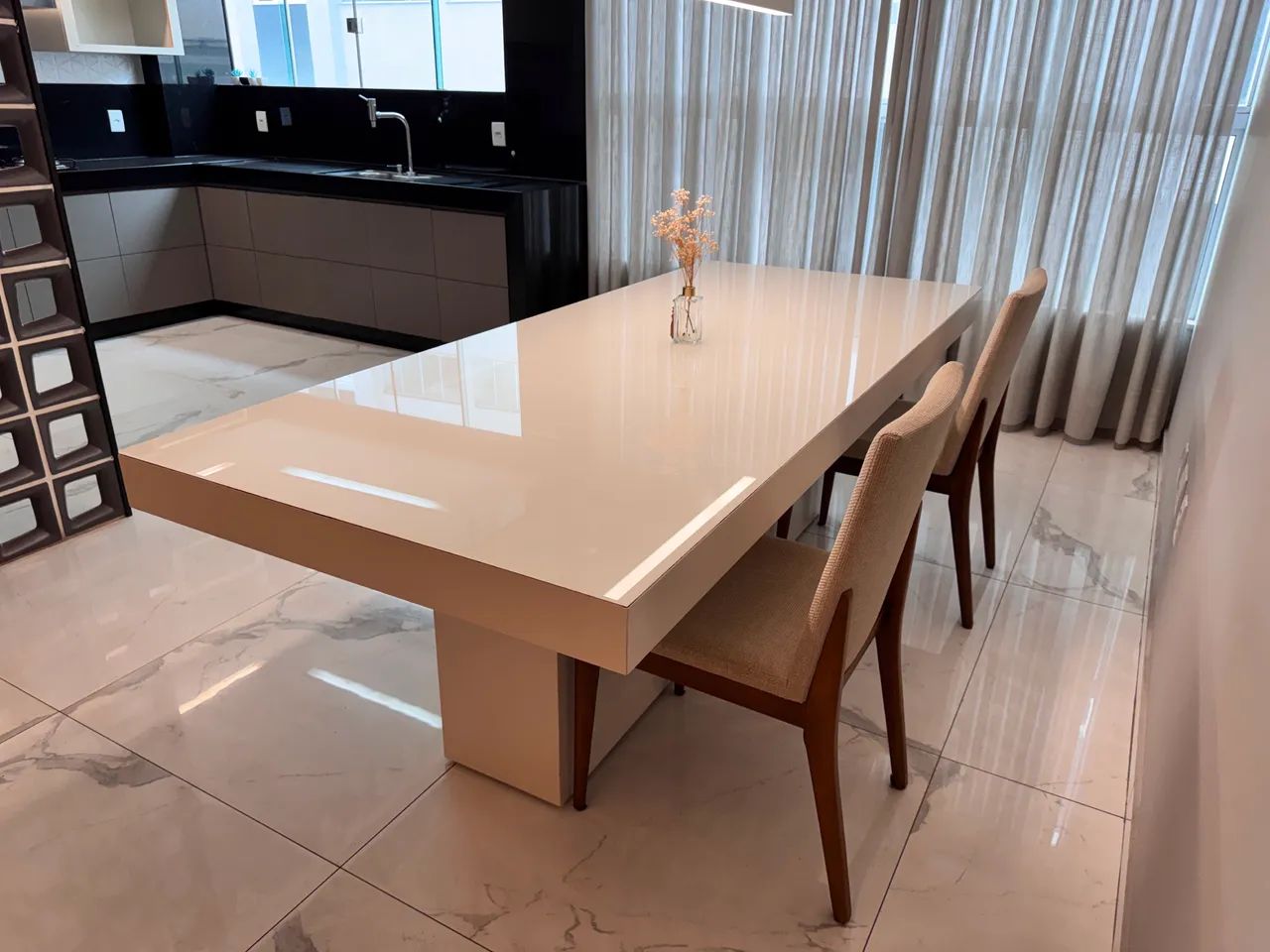 Mesa de Jantar 8 lugares 2,35m x 1m - Foto 2