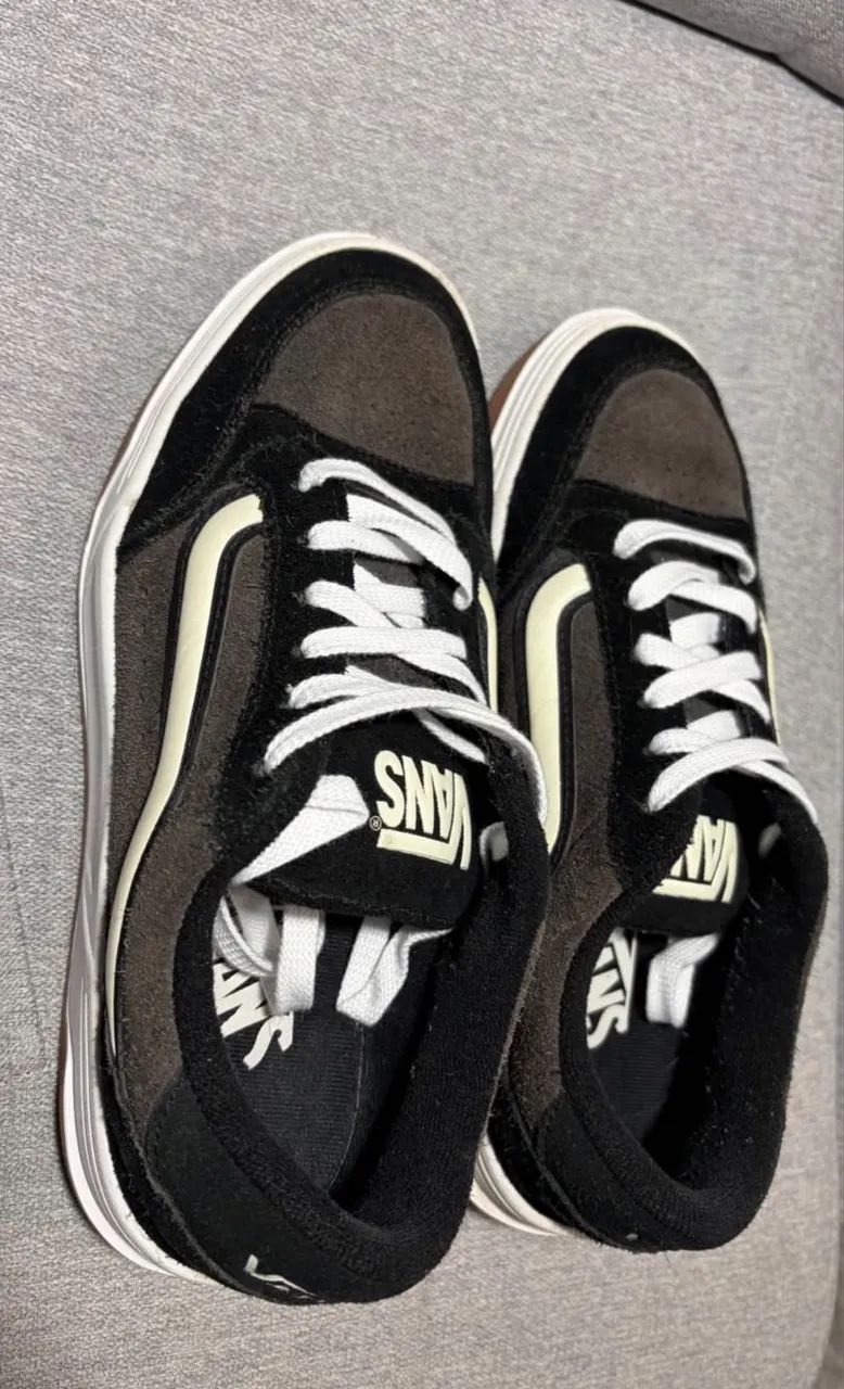 Tênis Vans Hylane 90s Preto e Marrom - Tam. 36