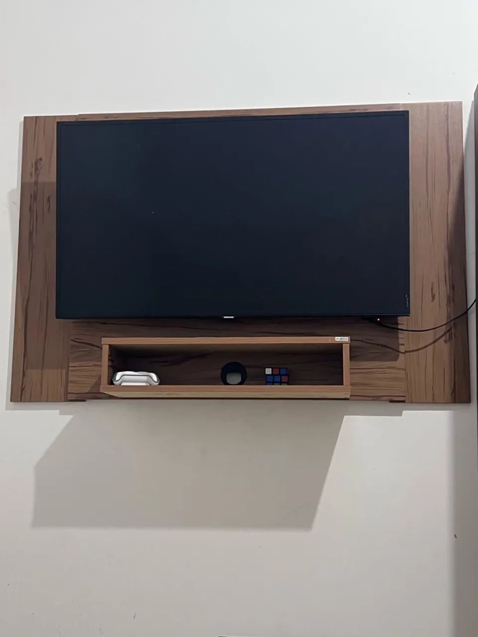 Tv 40 polegadas só pega YouTube com defeito na tela pra voar logo  - Foto 2