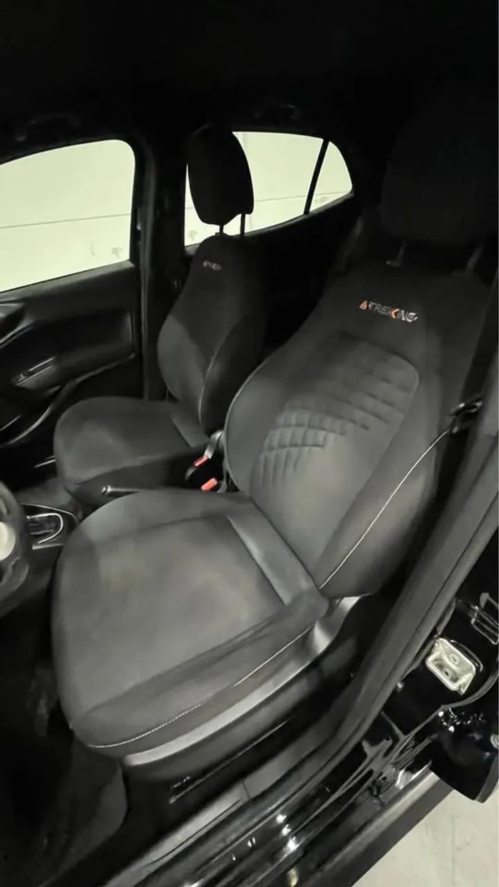 Fiat Argo Trekking 1.8 16V Flex AUT 2021 - Foto 4