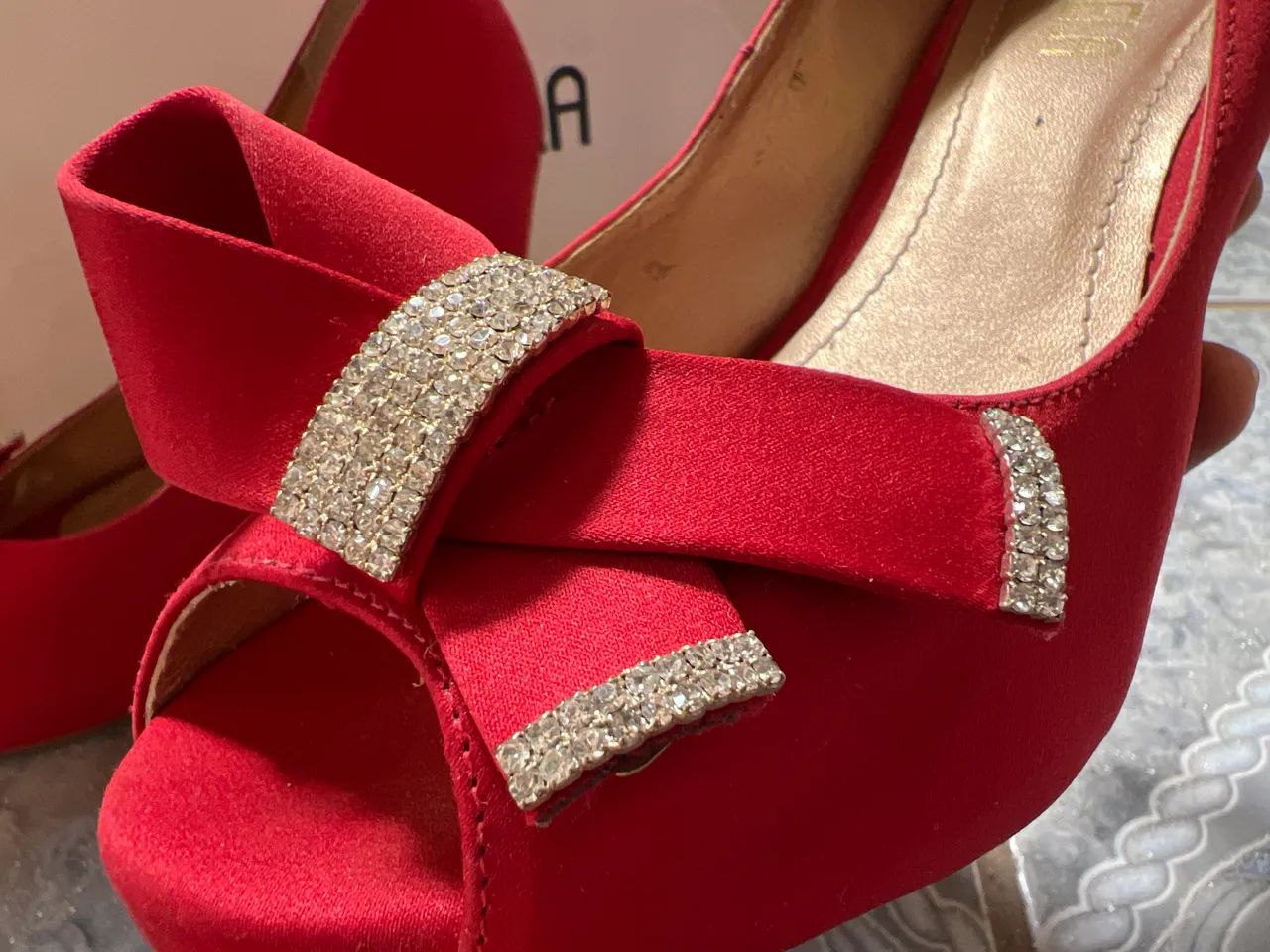 Brechó de roupas e sapatos - Foto 4