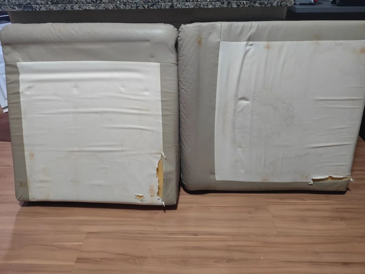 Sofá-Cama Articulado 2 Lugares (Para Retirada) - Foto 3